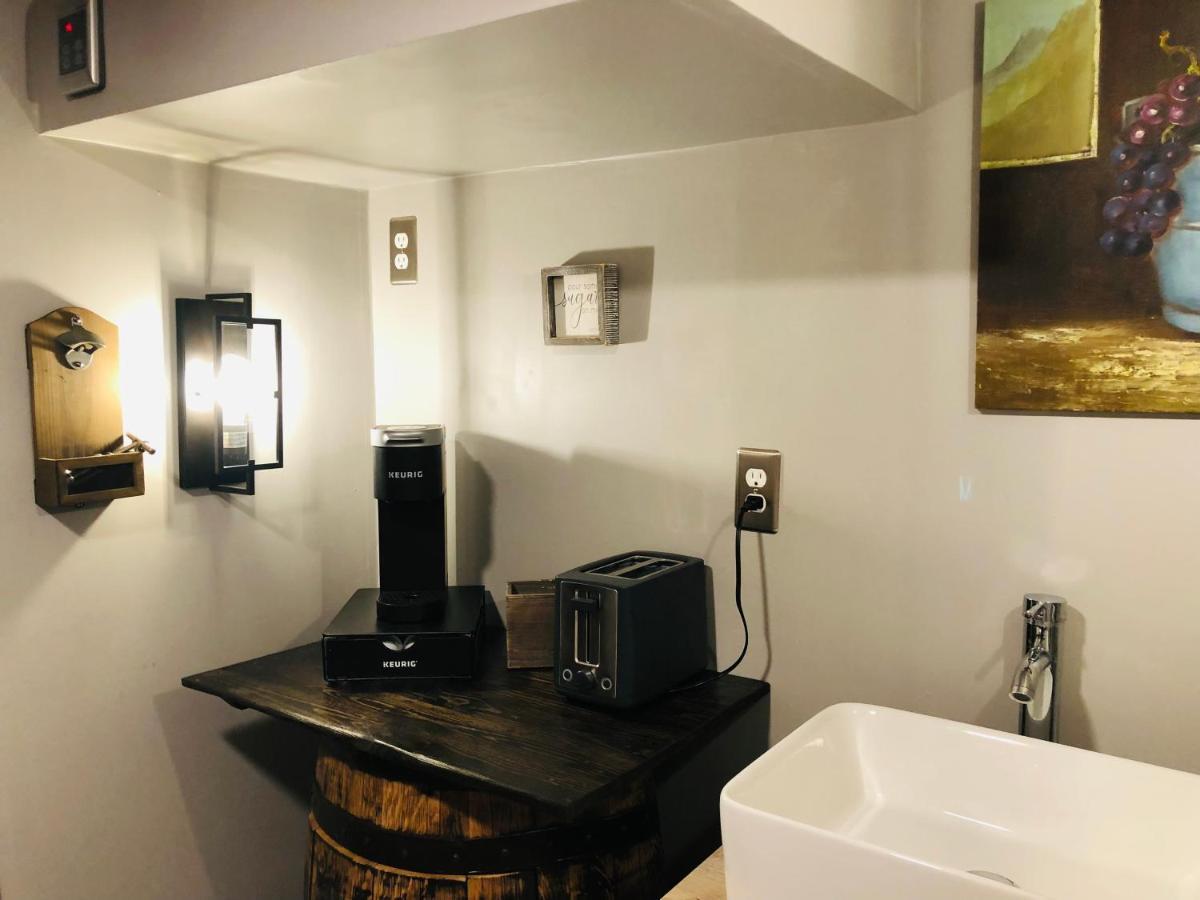 Savannah Sojourn - Time Travelers Retreat 1853 Bagian luar foto