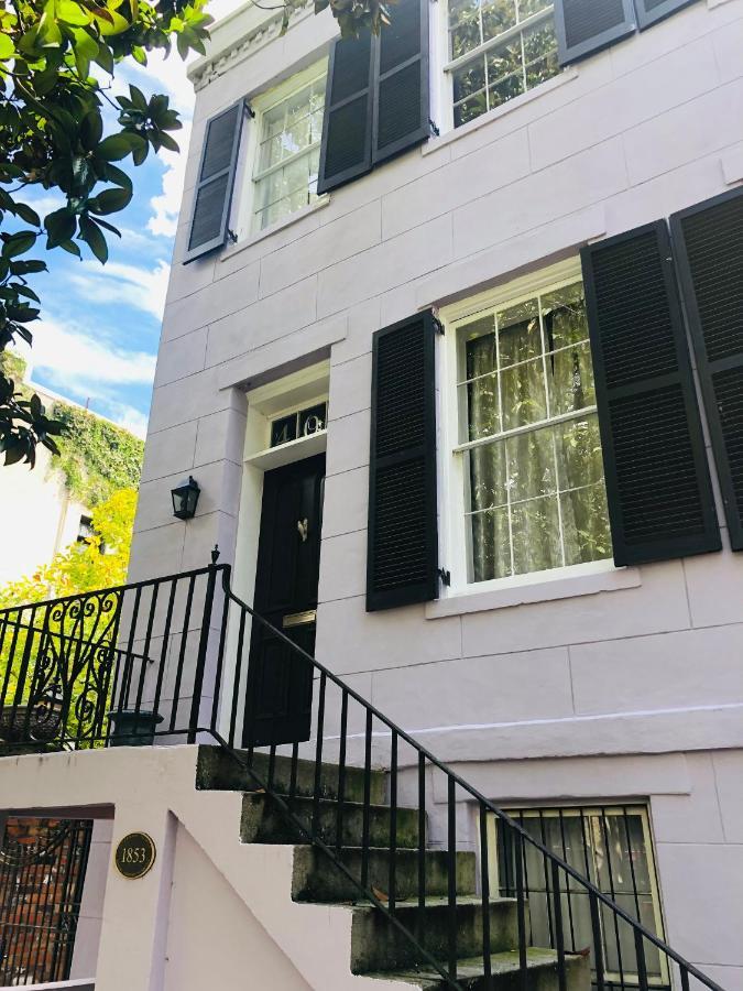 Savannah Sojourn - Time Travelers Retreat 1853 Bagian luar foto
