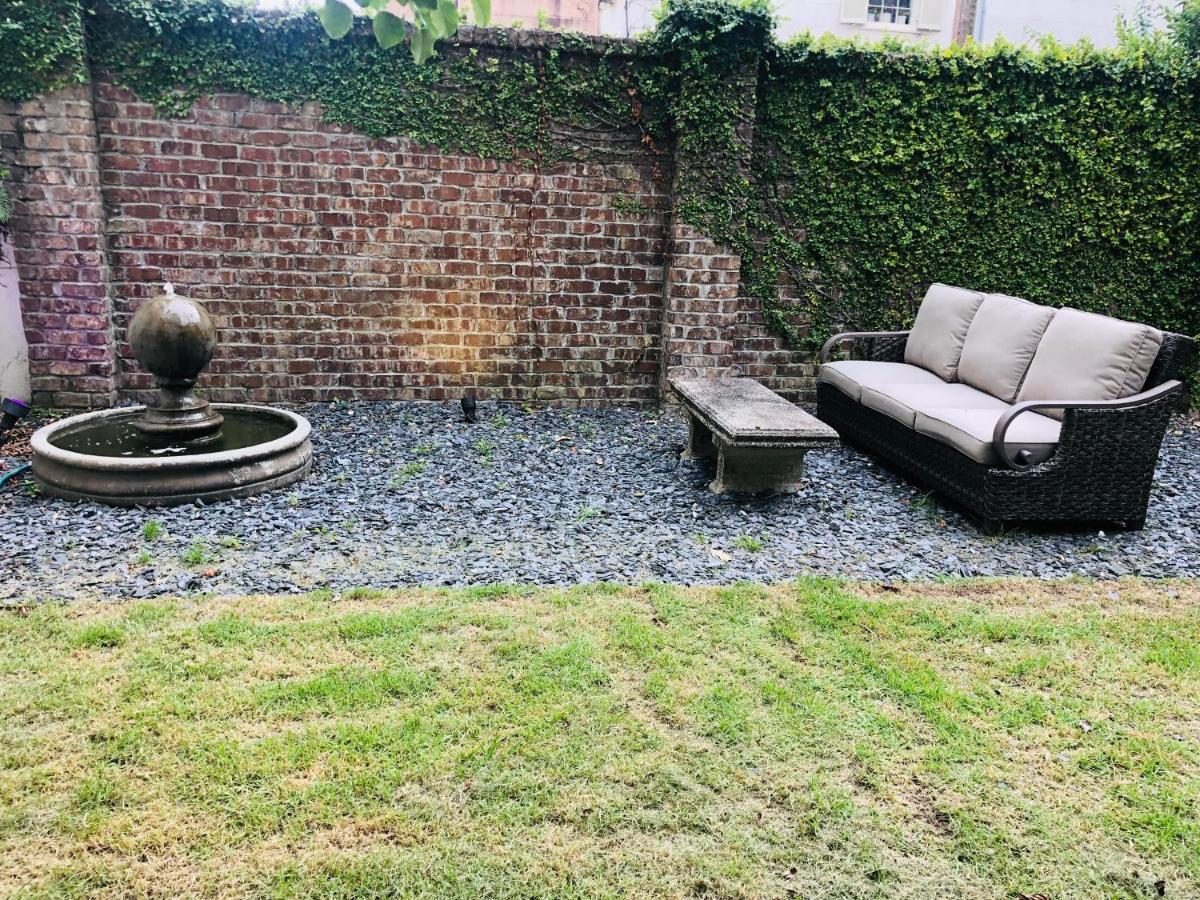 Savannah Sojourn - Time Travelers Retreat 1853 Bagian luar foto